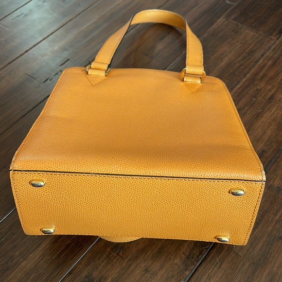 CELINE LOGOS Hand Tote Bag Orange Twist Lock Bag. - Picture 3 of 4